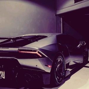 Meet your Posher, Hunter